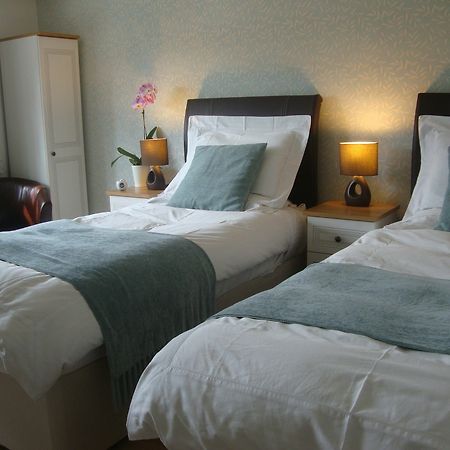 Canal View Bed And Breakfast Saxilby Exterior photo